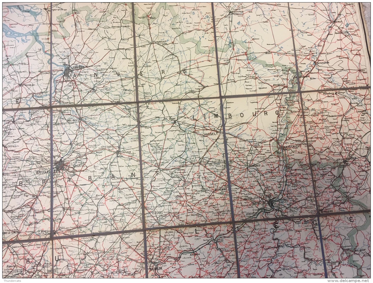 CARTE ROUTIERE DE LA BELGIQUE TOR TOILE OP LINNEN MOTO CLUB ALBERT DE BOECK 90 CM X 65 CM  ( DATE ??? ) - Cartes Routières