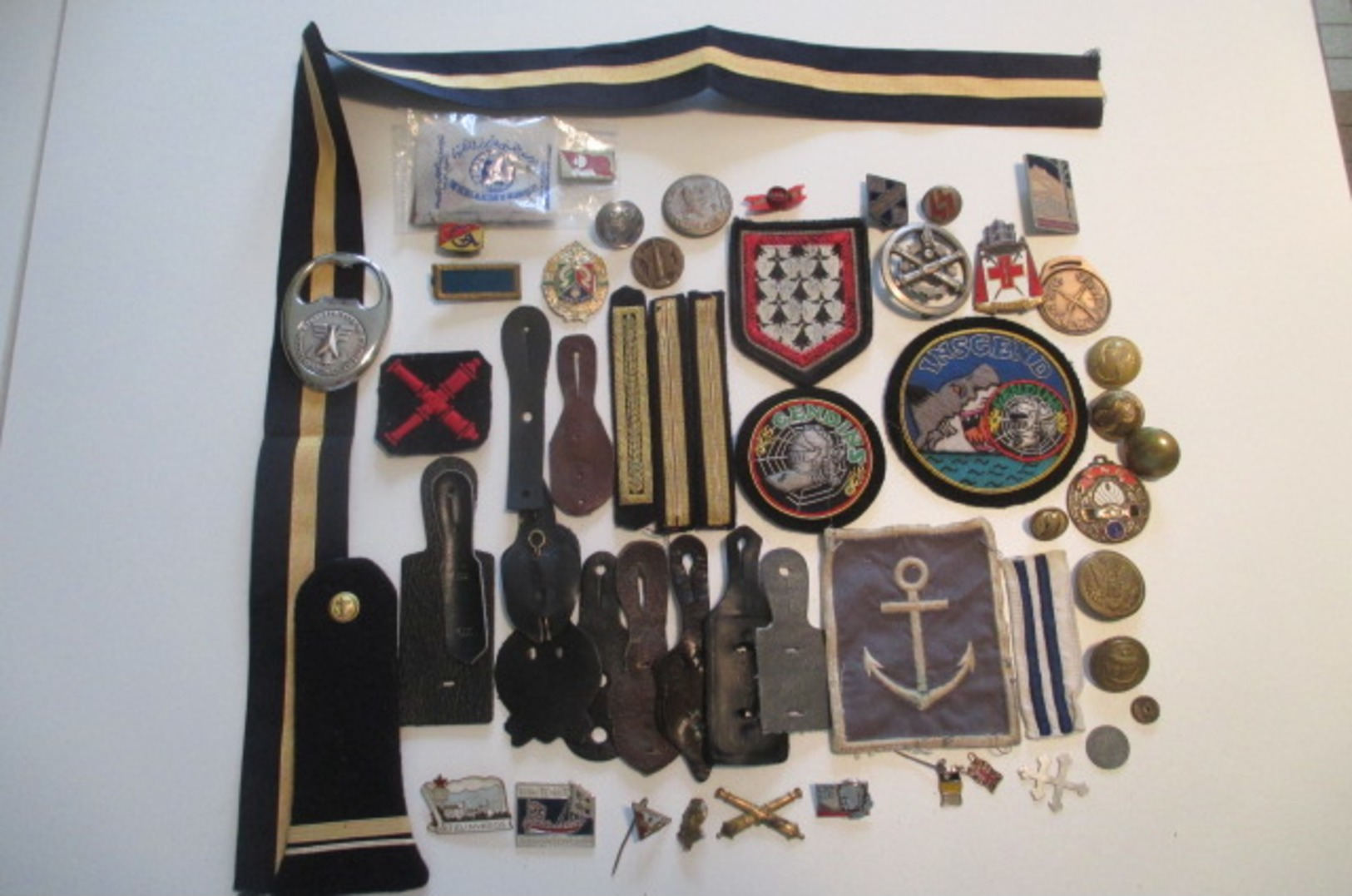 Vide Tiroir Insigness Militaire Gendarmerie Marine Etc Etc Etc - Armée De Terre