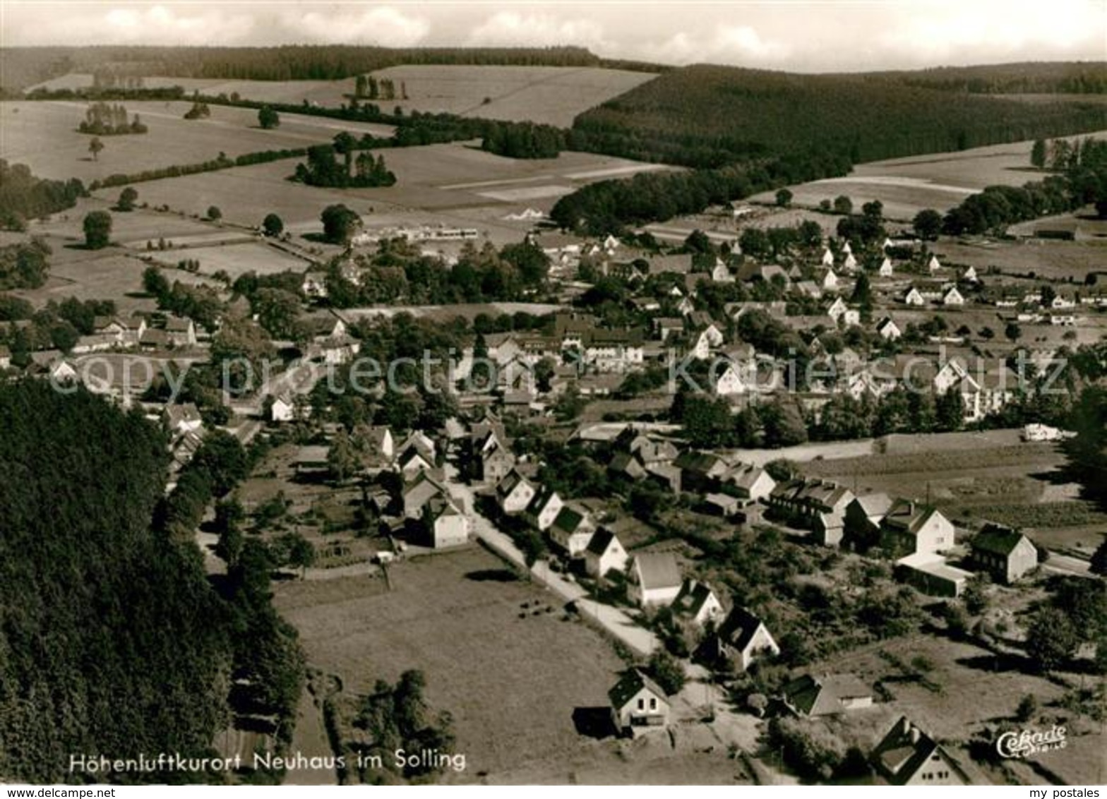 33049560 Neuhaus Solling Fliegeraufnahme Neuhaus - Holzminden