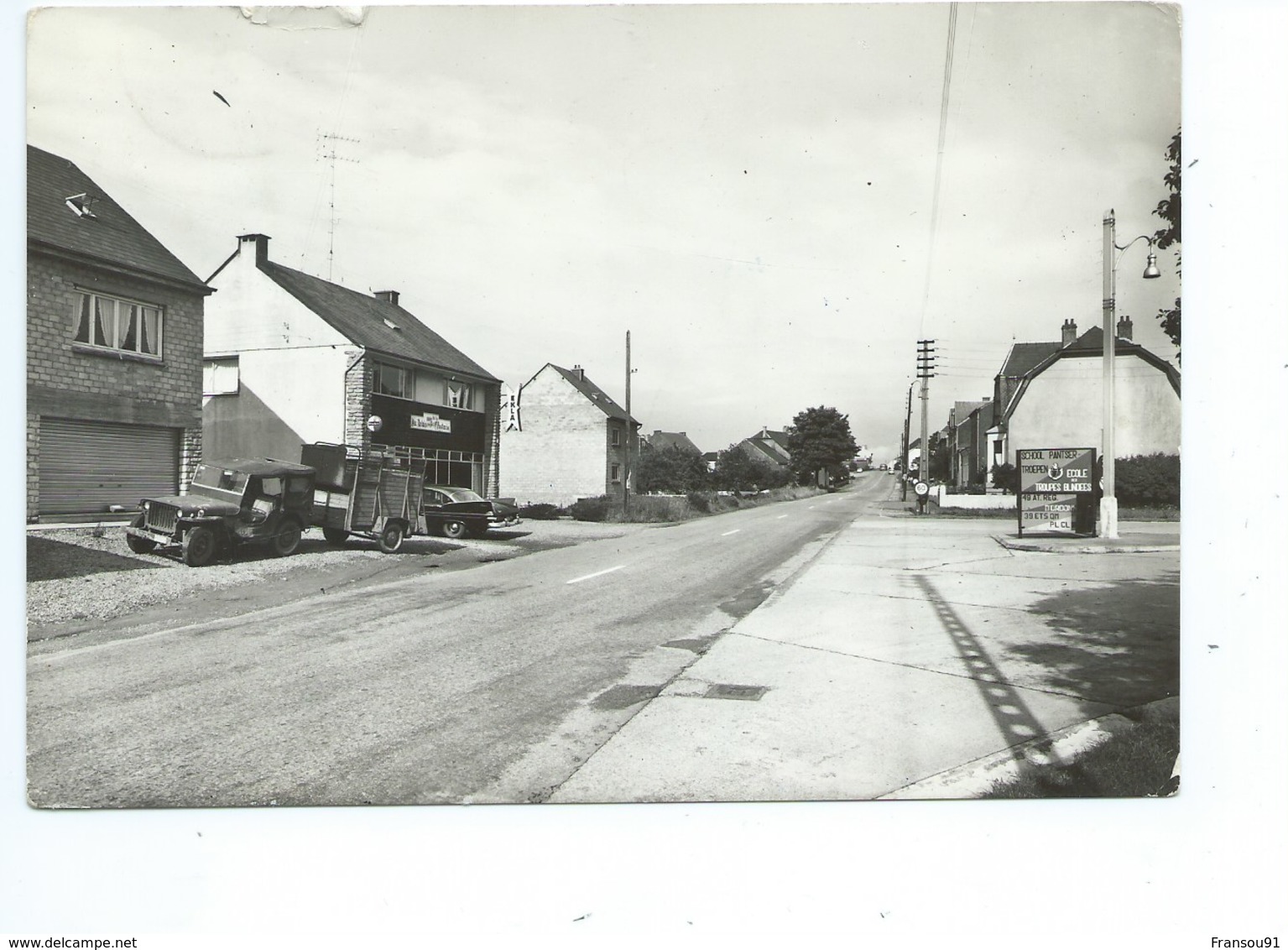 Stockem Entrée Du Camp Général Bastin ( Jeep - Old Timer ) - Arlon