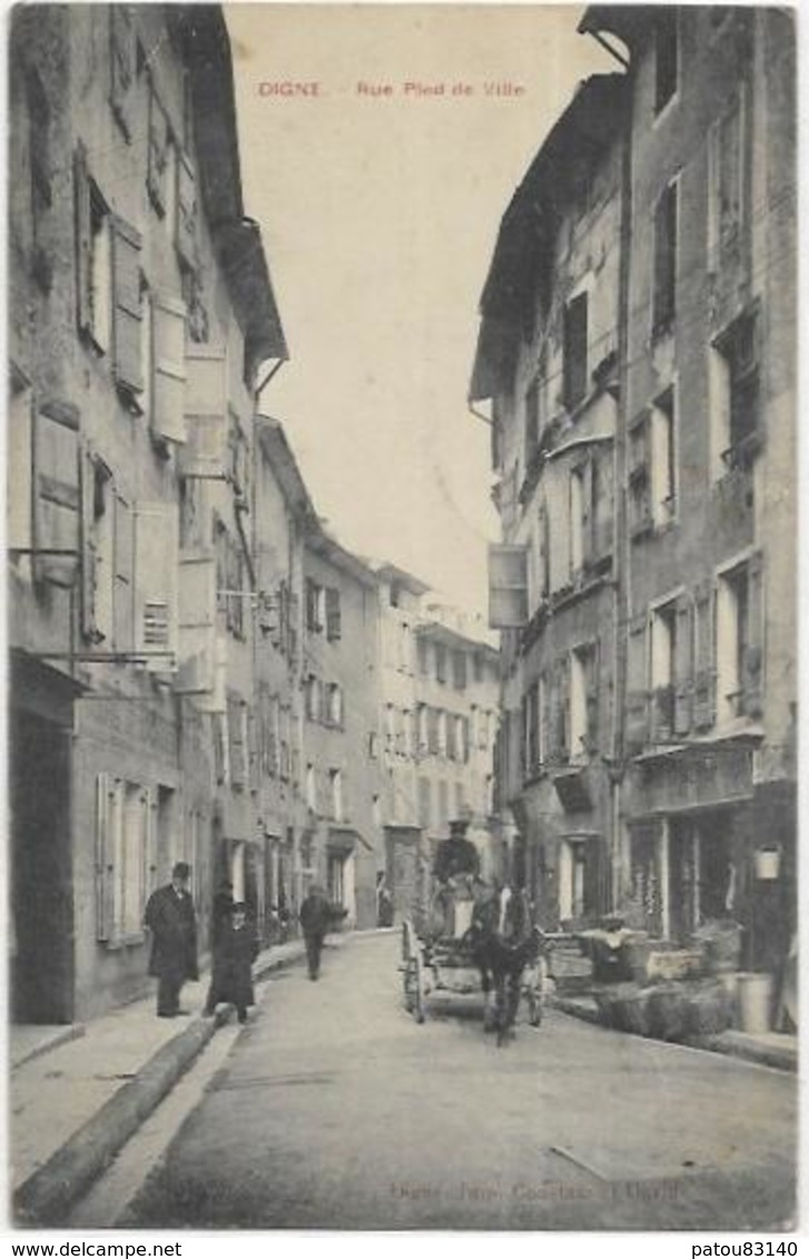 04. DIGNE. RUE PIED DE VILLE.  ATTELAGE - Digne