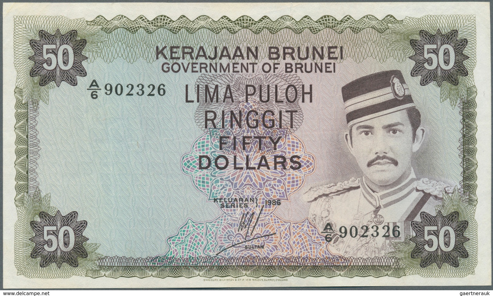 01179 Brunei: 50 Ringgit 1986 P. 9c, Light Folds In Paper, No Holes Or Tears, Original Colors, Condition: - Brunei