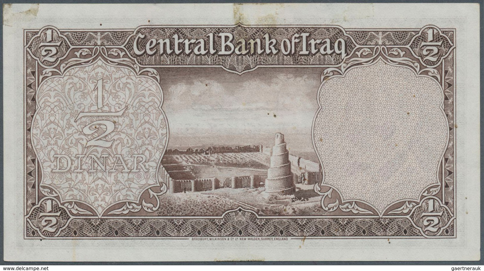 01809 Iraq / Irak: 1/2 Dinar ND(1955) P. 38, In Crisp Paper Condition, Not Washed Or Pressed, A Minor Tear - Irak