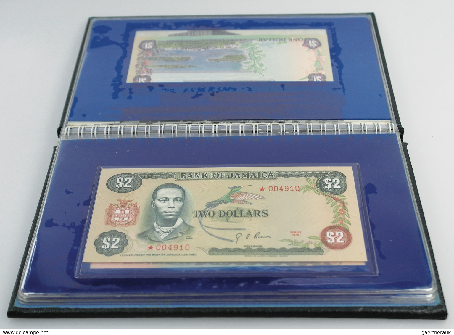 01886 Jamaica: Offical Currency Album Of The Bank Of Jamaica, With Certificate, Containing Notes With "Sta - Giamaica