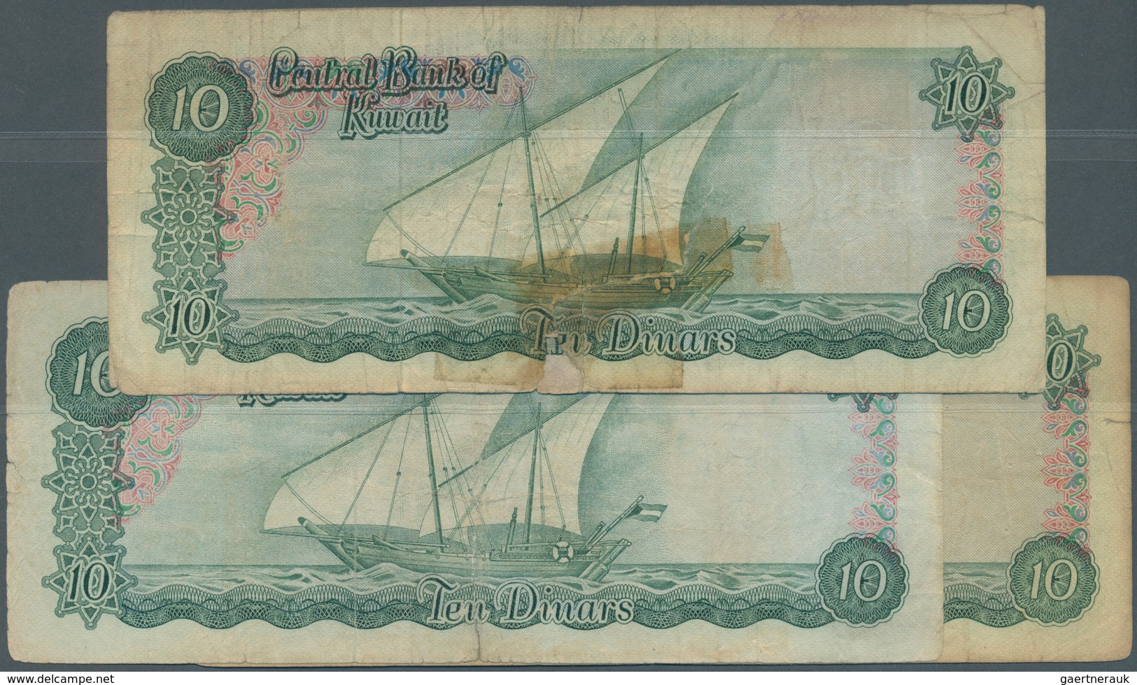 01921 Kuwait: Set Of 3 Pcs 10 Dinars ND P. 10, All Used With Folds, One With Missing Corner At Lupper Left - Koeweit