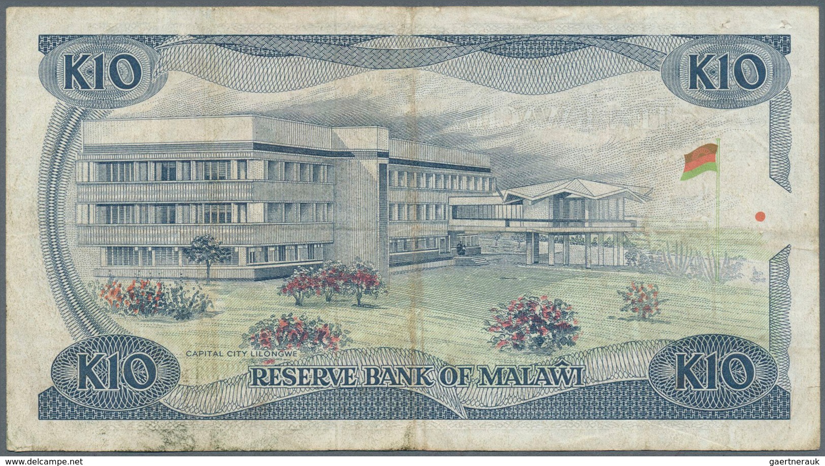 01964 Malawi: Set With 3 Banknotes 1960's/70's Containing 50 Tambala, 1 Pound And 10 Kwacha, P.3, 9, 21 In - Malawi