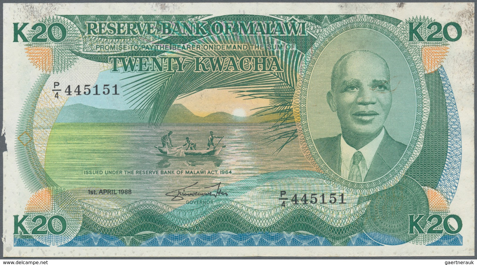 01966 Malawi: 20 Kwacha 1988 P. 22b, Unfolded But Light Stain In Paper, A Bit Wavy At Borders, Small Paper - Malawi