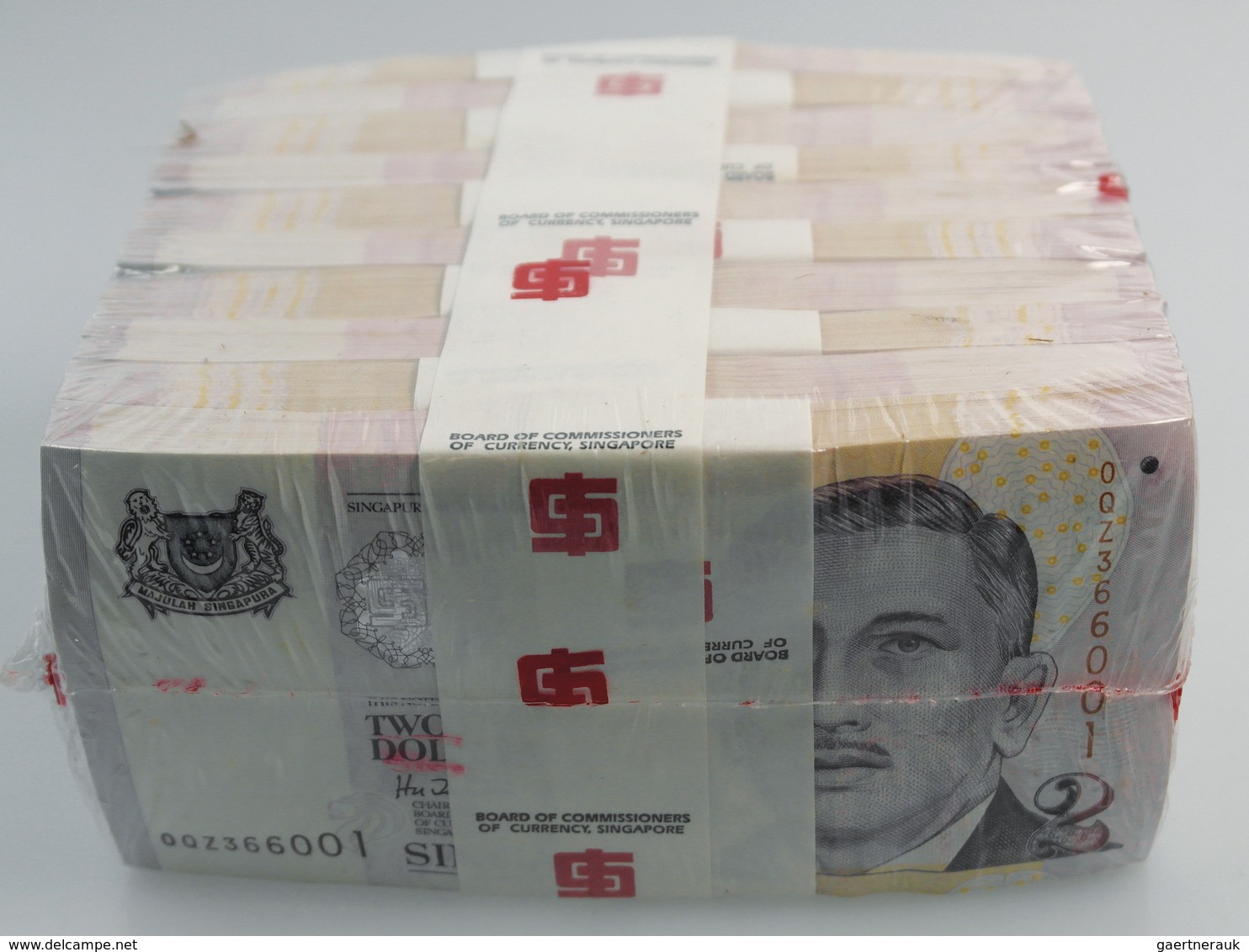 02852 Singapore / Singapur: Brick With 1000 Banknotes 2 Dollars, P.38 In UNC (10 Bundles With 100 Notes Ea - Singapore