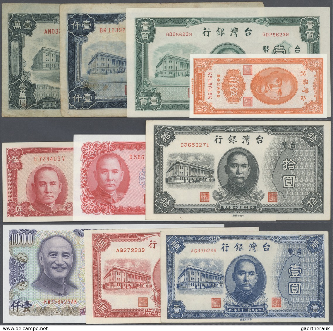 02872 Taiwan: Larger Lot Of 30 Pcs Taiwan From Different Times And With Different Denominations, From 5 Ce - Taiwan