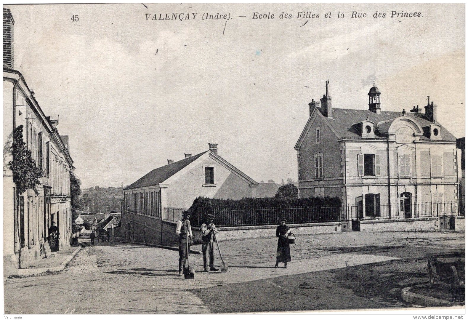 V12913 Cpa 36 Valençay - Ecole Des Filles Et La Rue Des Princes - Other & Unclassified