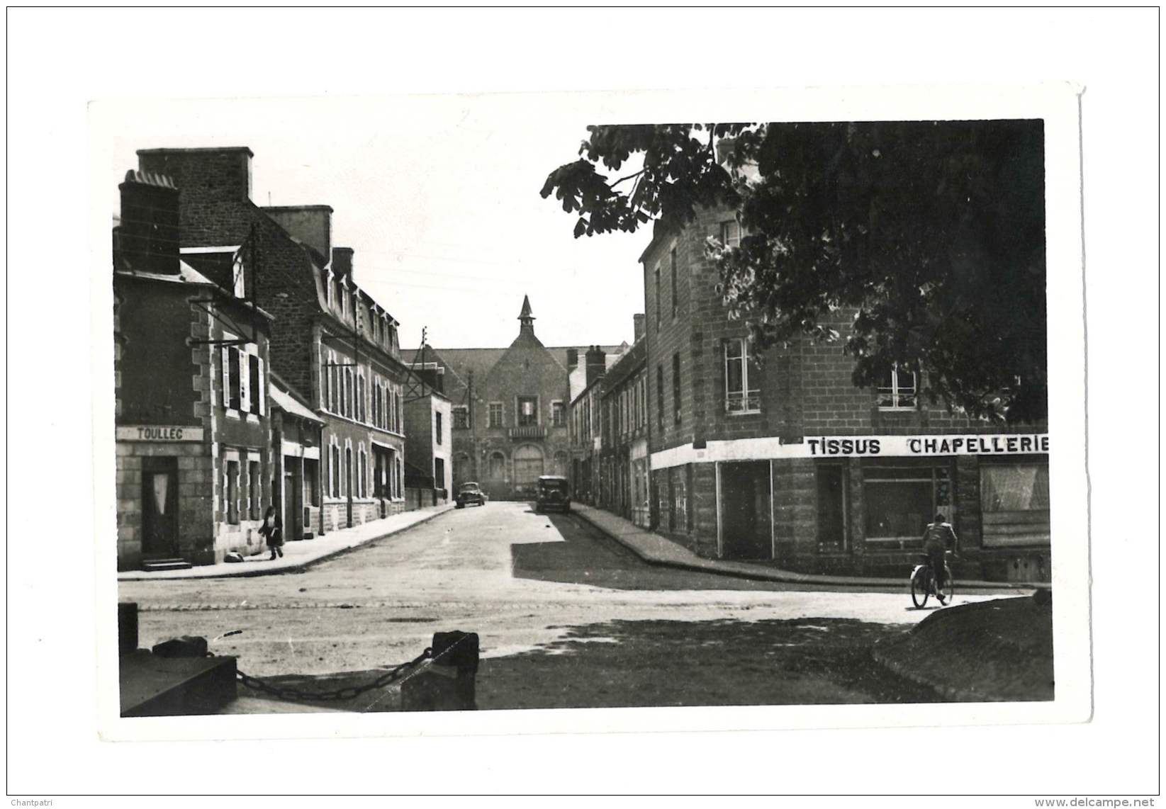 Callac - La Rue De L'église - 217 - Callac