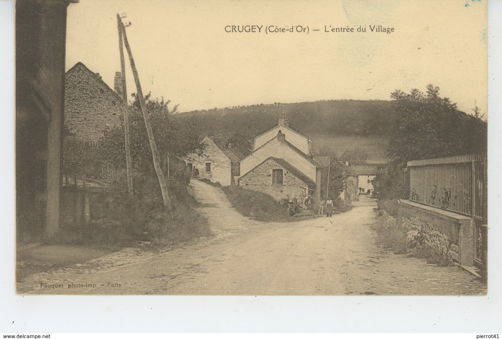 CRUGEY - L'Entrée Du Village - Other & Unclassified