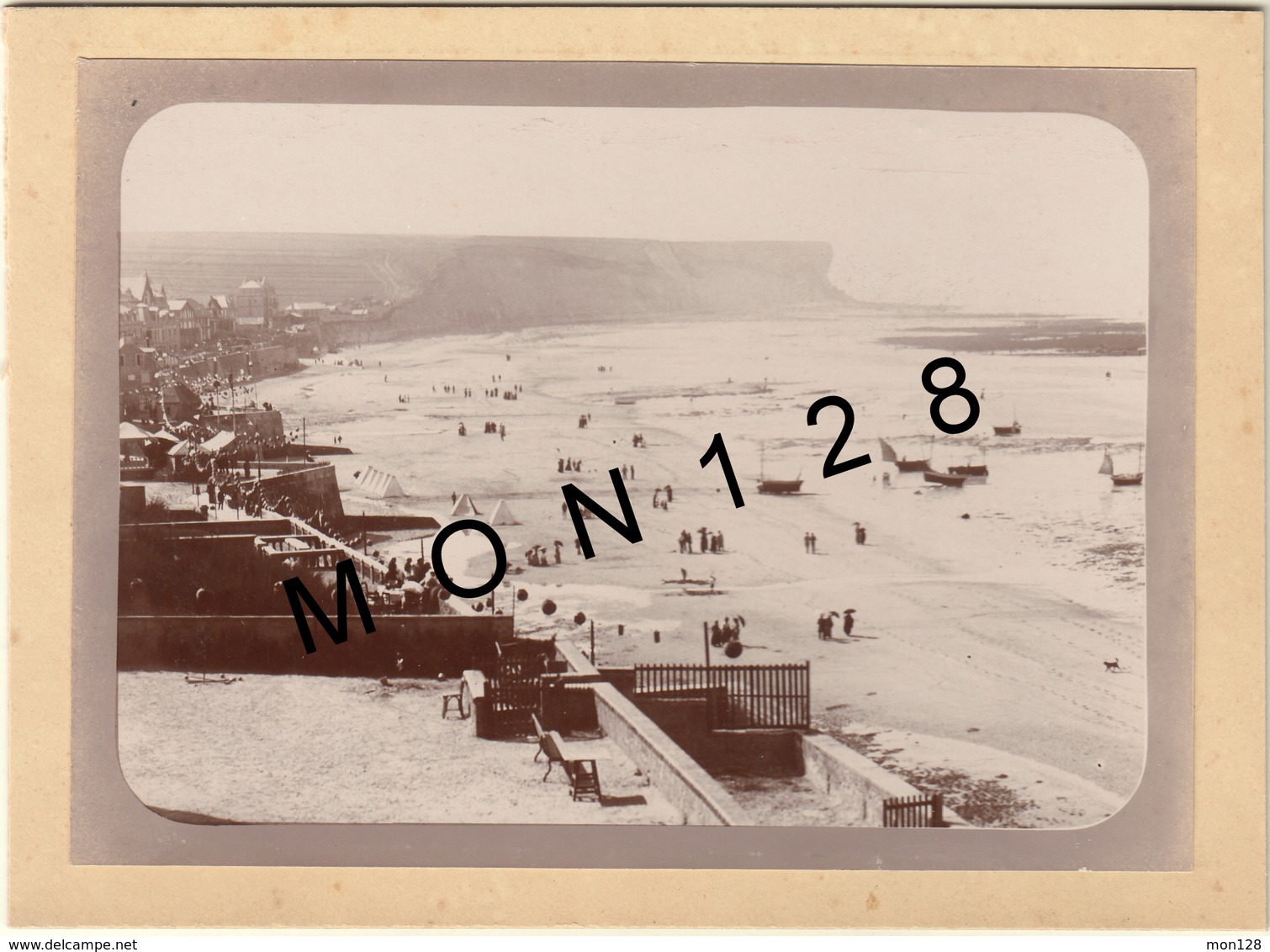 ARROMANCHES 18 AOUT 1895-PHOTO D'ORIGINE 17,5x12,5 Cms COLLEE SUR CARTON - Old (before 1900)