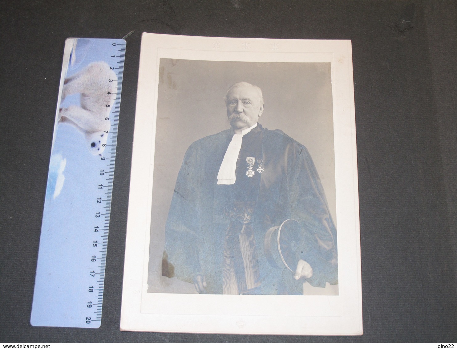 PHOTO DE ARSENE COART 1829/1915- Président Du Tribunal De Tongres -mentions Famille Au Dos - Personnes Identifiées