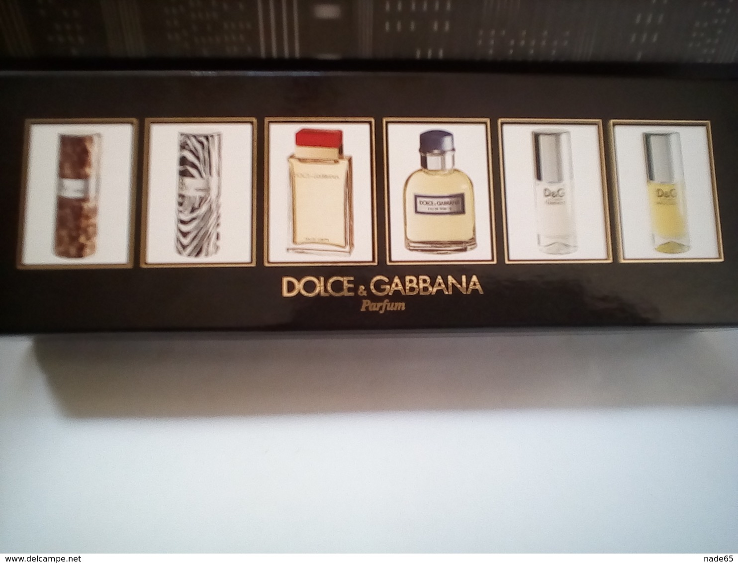 Coffret Miniature Parfum Dolce Et Gabbana Parfum,tres Rare - Miniatures (avec Boite)