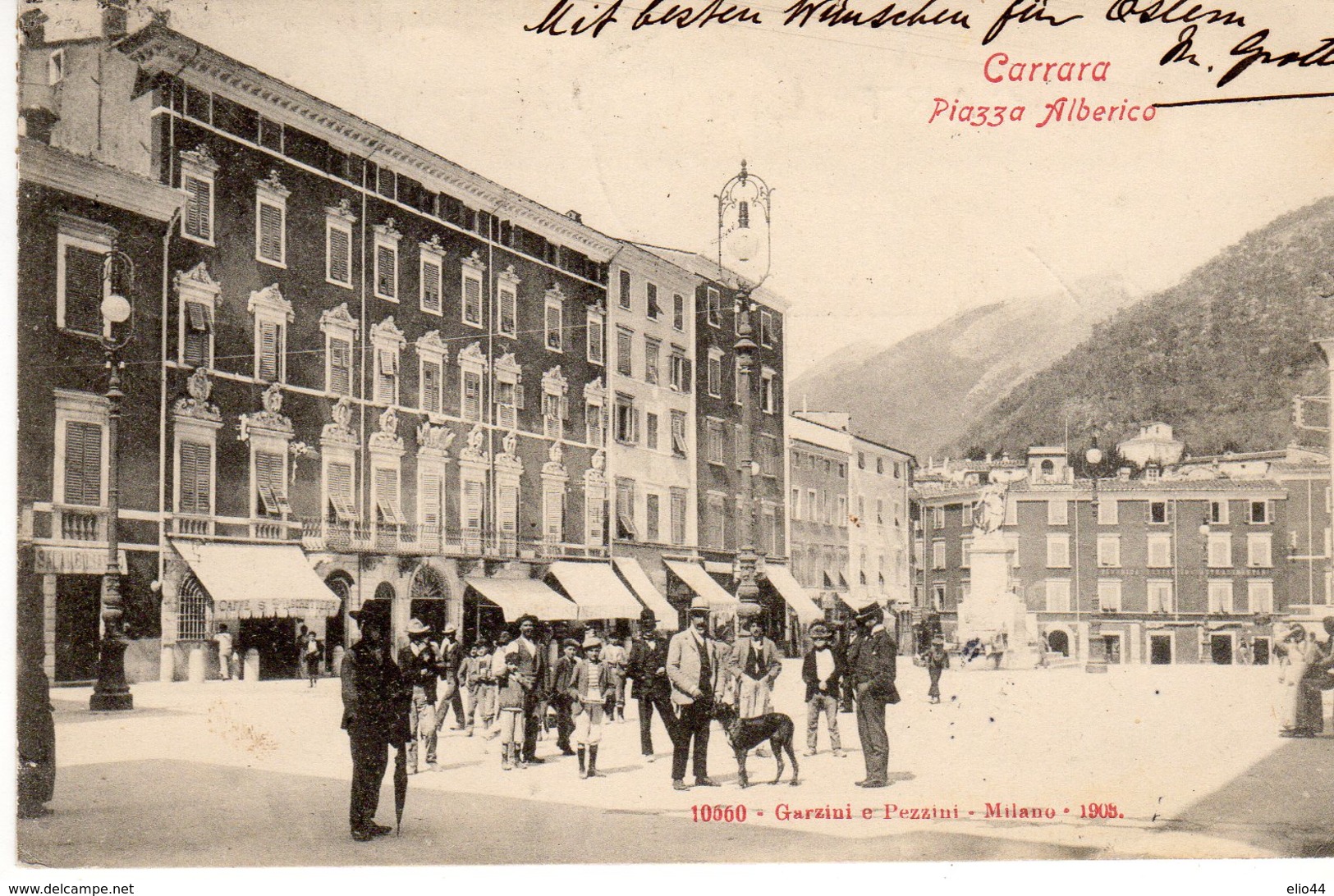 Carrara - Piazza Alberico - - Carrara