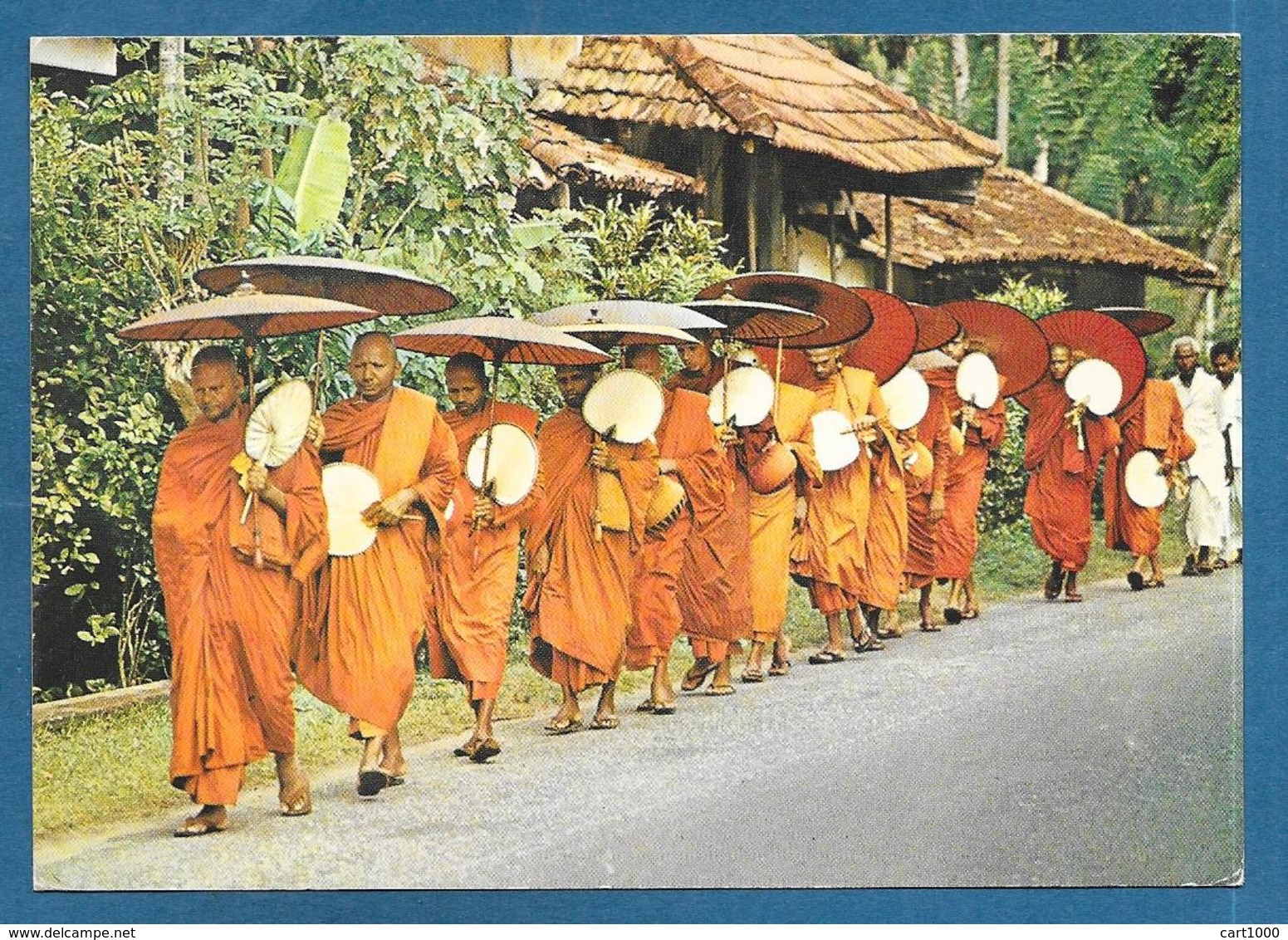 SRI LANKA BUDDHIST MONKS - Sri Lanka (Ceylon)