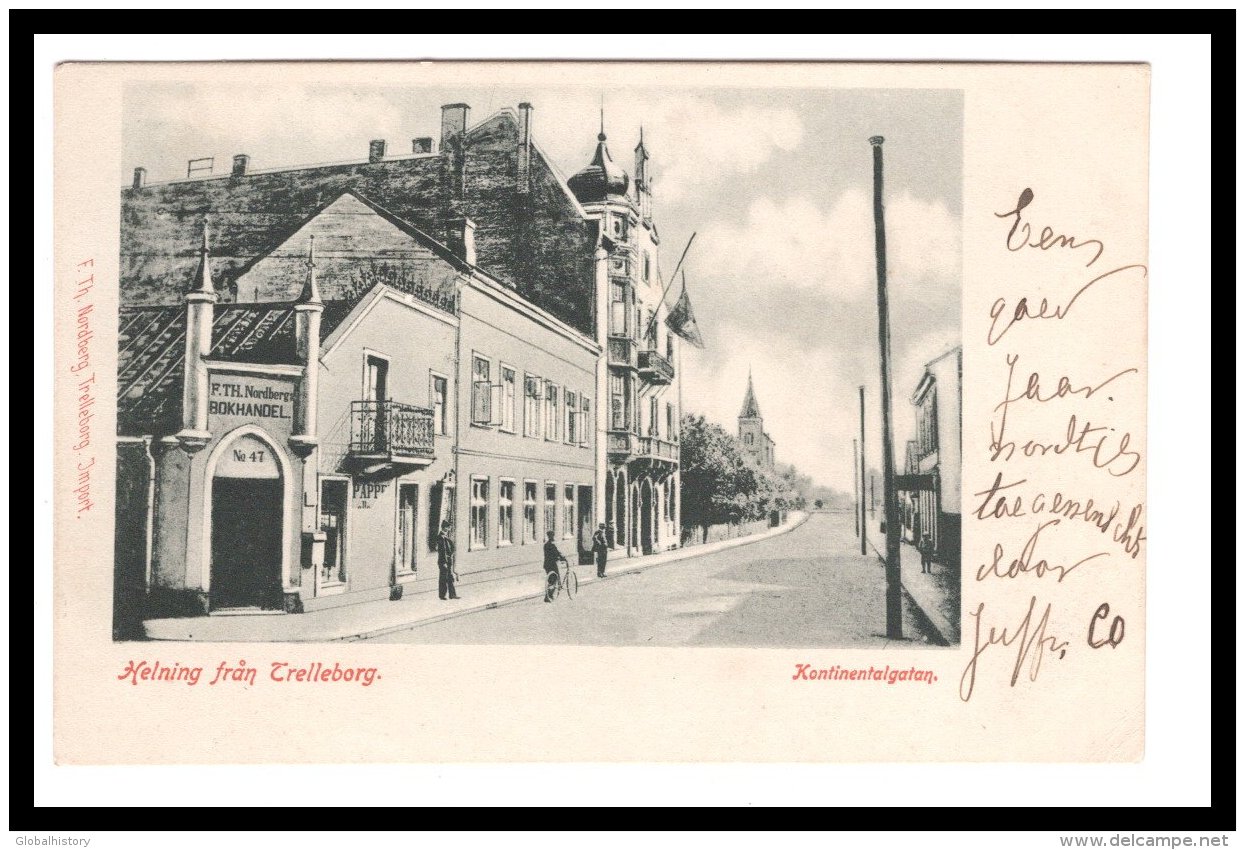 DD2920  SWEDEN  HELNING FRAN TRELLEBORG STREET SCENE POSTCARD - Suède