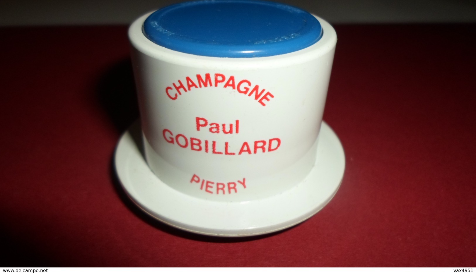 BOUCHONS A CHAMPAGNE  BOUCHON BULLE HERMETIQUE CHAMPAGNE PAUL GOBILLARD PIERRY  MARNE   ****    A  SAISIR  ***** - Autres & Non Classés