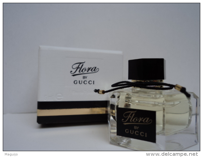 GUCCI:" FLORA BY GUCCI "MINI EDT 5 ML  SUPERBE!! LIRE ET VOIR !! - Miniaturas Mujer (en Caja)