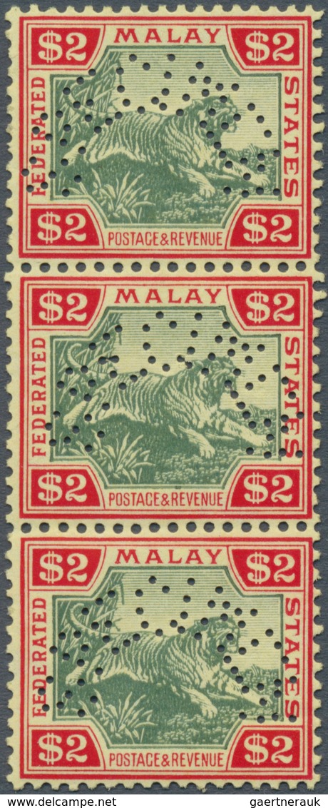 05576 Malaiischer Staatenbund: 1922-34 Tiger $2 Green & Red/yellow, Vertical Strip Of Three Each Perforate - Federated Malay States