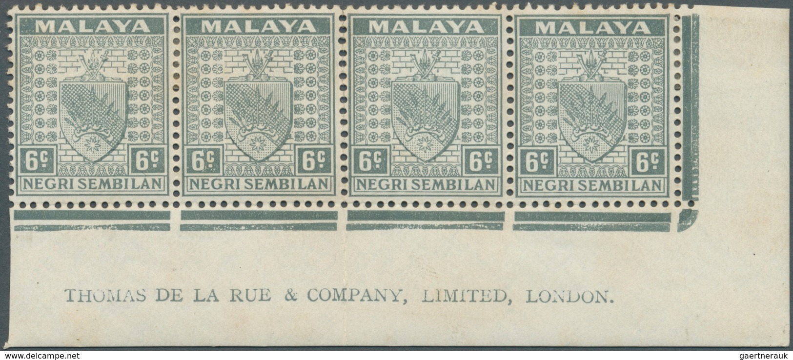 06180 Malaiische Staaten - Negri Sembilan: 1941, 8c. Grey, Marginal Strip Of Four (folded, Slightly Separa - Negri Sembilan