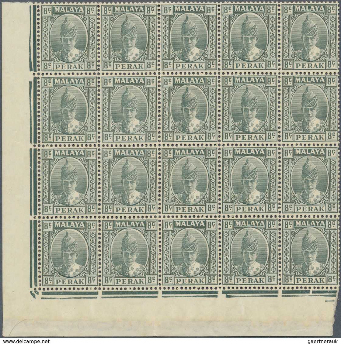 06703 Malaiische Staaten - Perak: 1938, Sultan Iskandar Definitive 8c. Grey Blocks Of 20 From Lower Left C - Perak