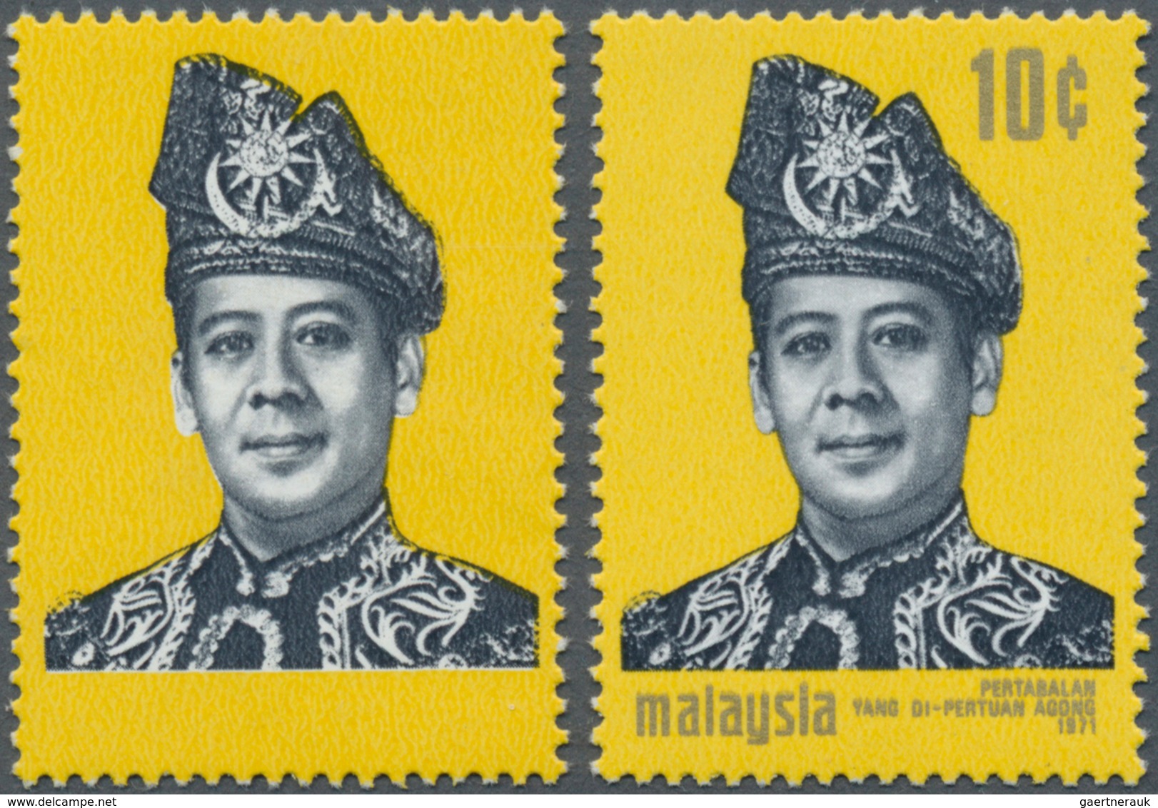 07502 Malaysia: 1971, Enthronement Of King Abdul Halim 10c. With GOLD OMITTED With Normal Stamp For Compar - Malaysia (1964-...)