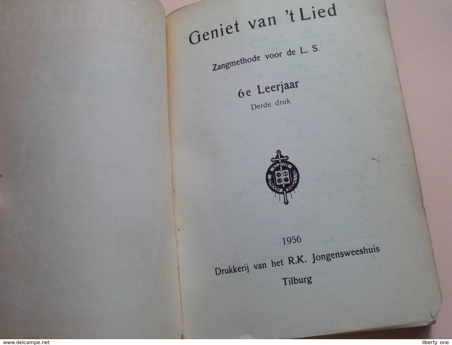 GENIET Van 't LIED : Uitgave R.K. JONGENSWEESHUIS Tilburg ( NL ) 6e Leerjaar / 144 Pag. : Format 12 X 17 Cm. ! - Folk Music