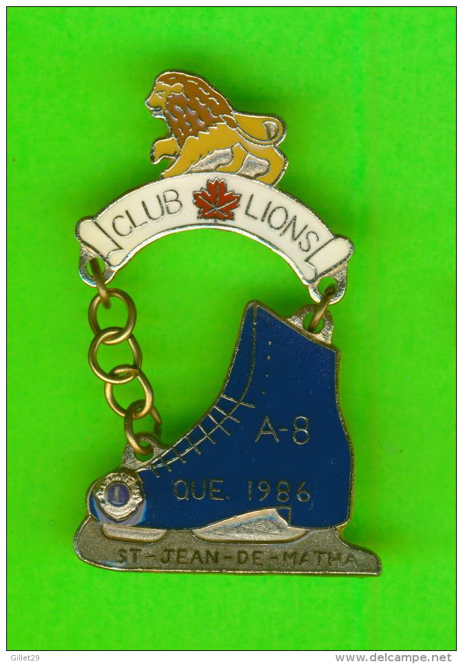 PIN'S - ÉPINGLETTES - ASSOCIATIONS DES CLUB LIONS - ST-JEAN DE MATHA, A-8 QUÉBEC 1986 - PATIN BLEU - - Associations