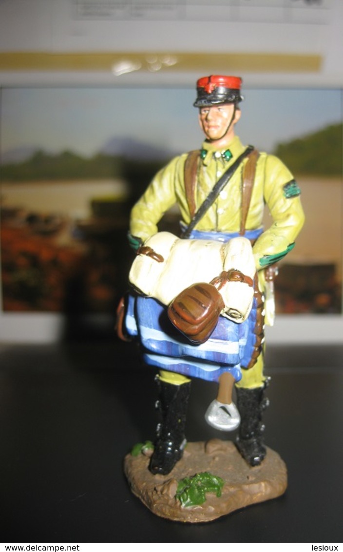 F147 FIGURINE SOLDAT DE PLOMB LEGION ETRANGERE LEGIONNAIRE BRIGADIER DU 1er REC 1935 CAVALERIE - Soldats De Plomb