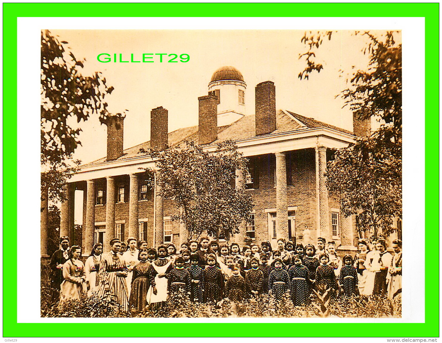 INDIENS - STUDENTS OF THE CHEROKEE FEMALE SEMINARY IN TAHLEQUAH, OK IN 1875 -  DIMENSION 12 X16 Cm - - Indiens D'Amérique Du Nord