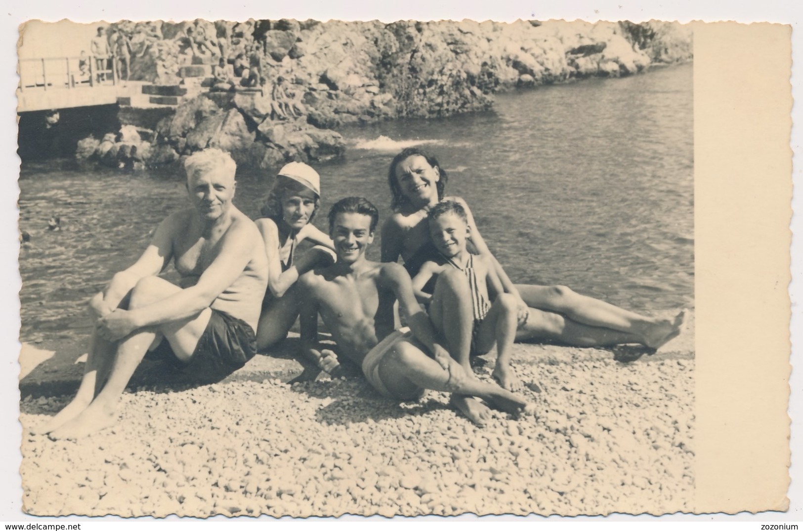 REAL PHOTO Ancienne   Beach Group, Man Swimsuit Women, Boys Guy  Homme Femme Garcons Mac Plage Old Orig - Autres & Non Classés