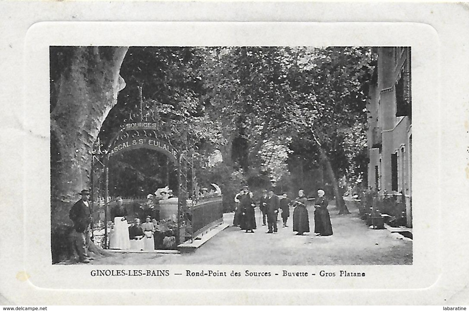 11)  GINOLES  Les  BAINS -  Rond Point Des Sources - Buvette  - Gros Platanes - Autres & Non Classés