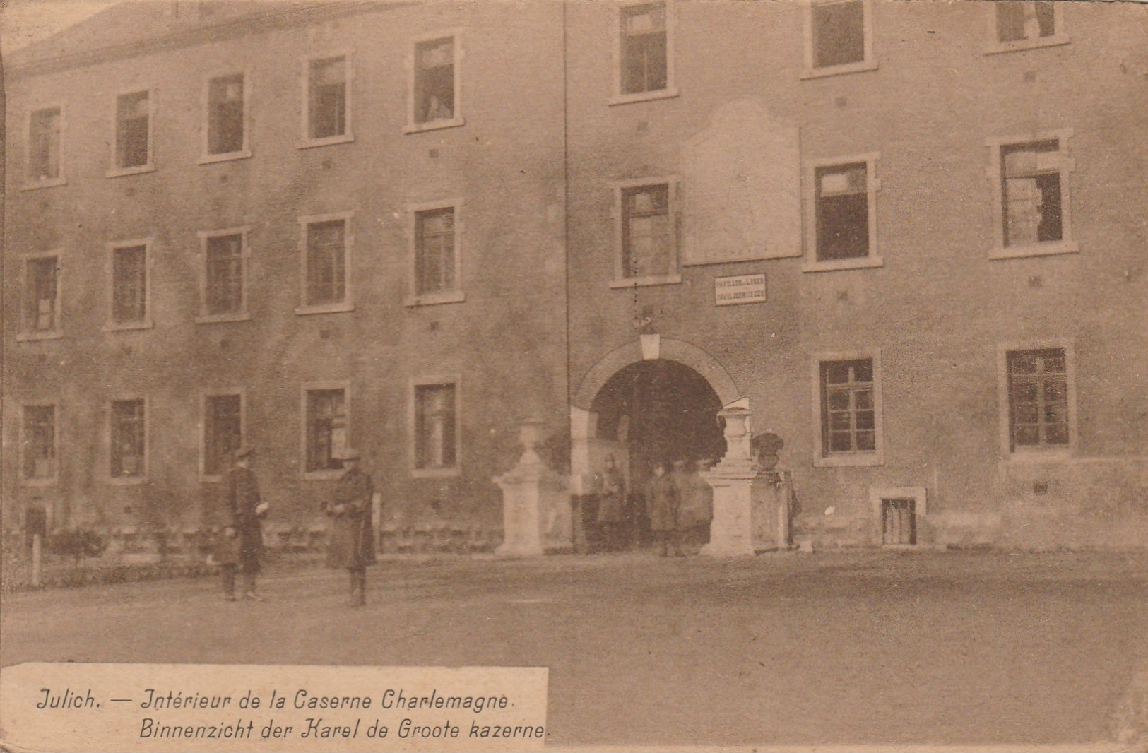 Julich - Juelich;Intérieur Caserne Charlemagne;Binnenzich Der Karel De Groote Kazerne;8 E Régiment Ligne( M.Cassan ,Aix) - Juelich