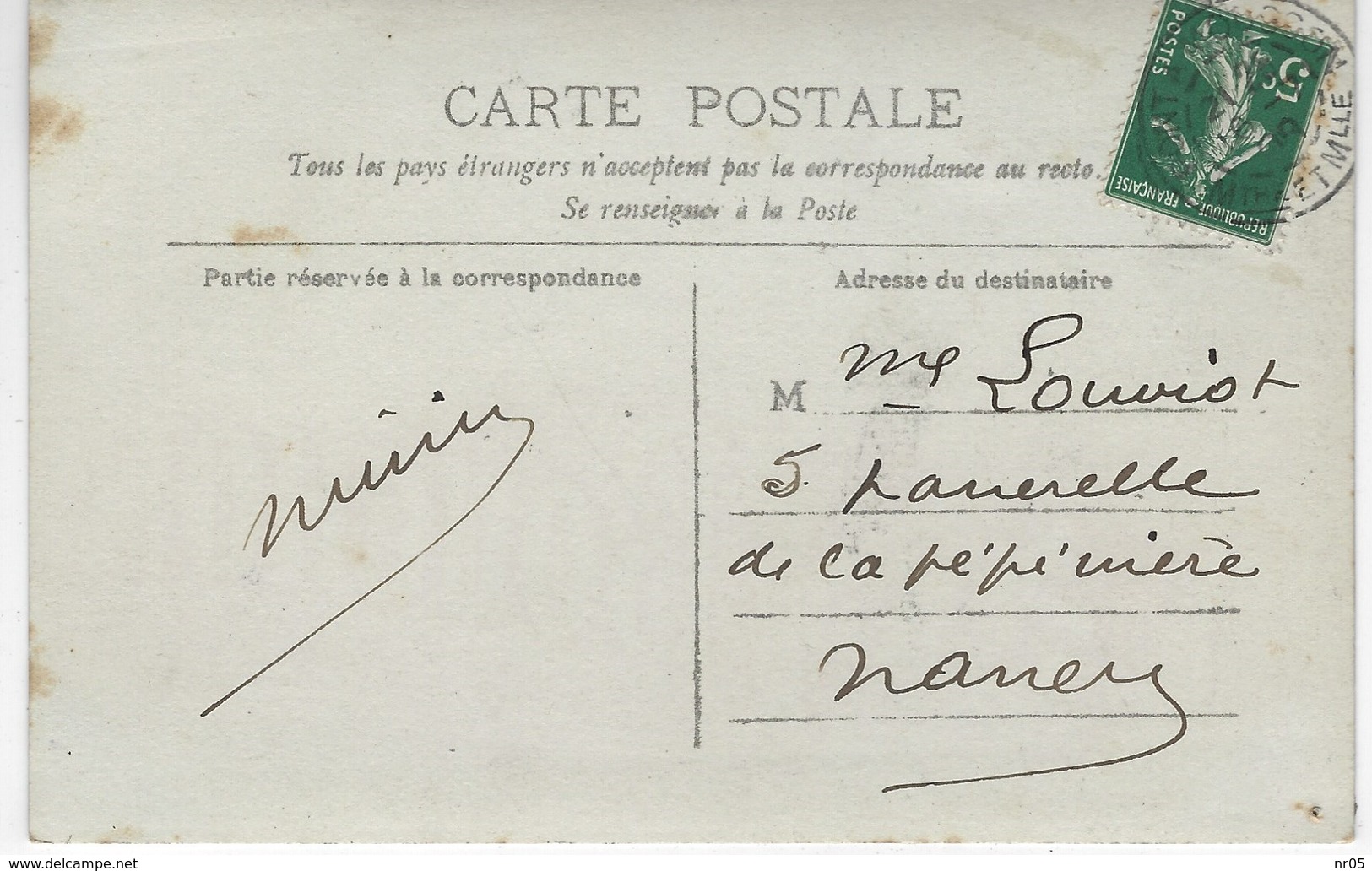 CARTE PHOTO Representant Homme Devant Une Maison - A IDENTIFIER - Posté De Pont A Mousson ( Meurthe Et Moselle ) - Other & Unclassified