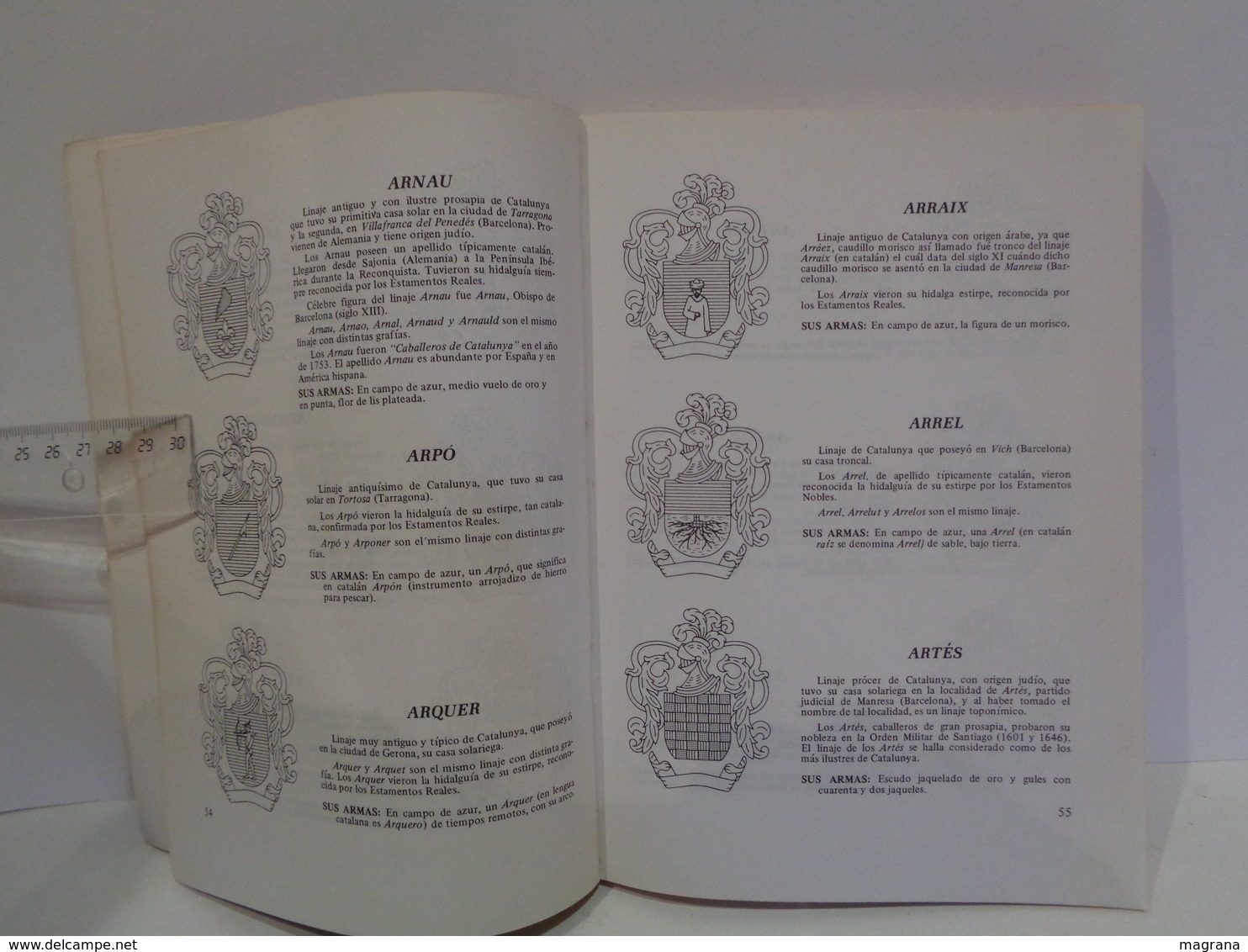 Apellidos Catalanes. Heráldica De Catalunya. Augusto Cuartas. Ed. Paraninfo 1987. - Histoire Et Art