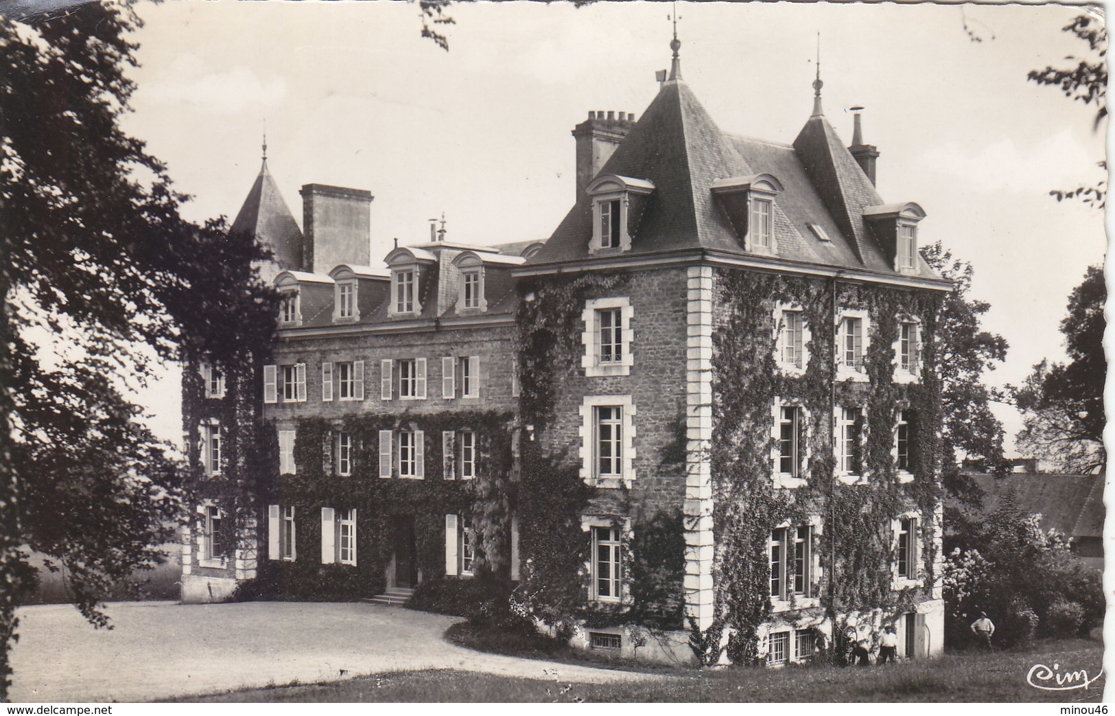 ENV.LANVOLLON: CPSM P.F. DE 1951.CHATEAU DE KERVASDOUE-FAOUET.B.ETAT.PETIT PRIX COMPAREZ!!! - Lanvollon