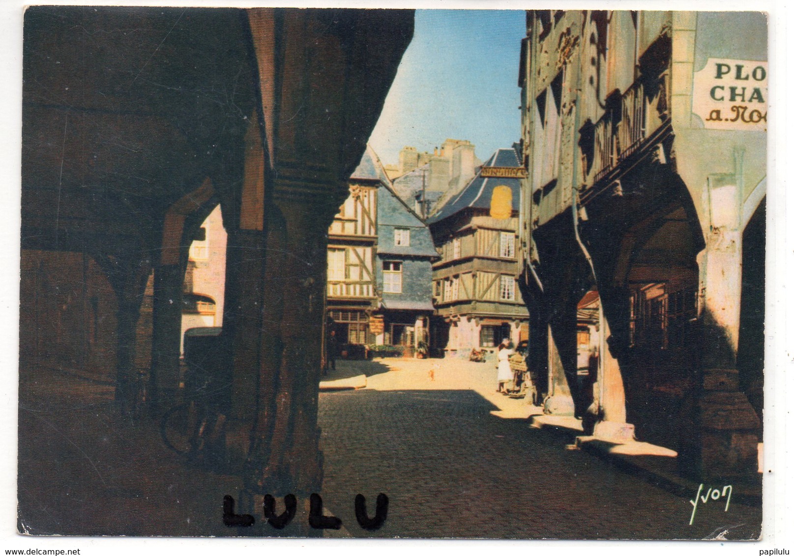 DEPT 22 : édit. Yvon : Dinan La Grande Rue - Dinan