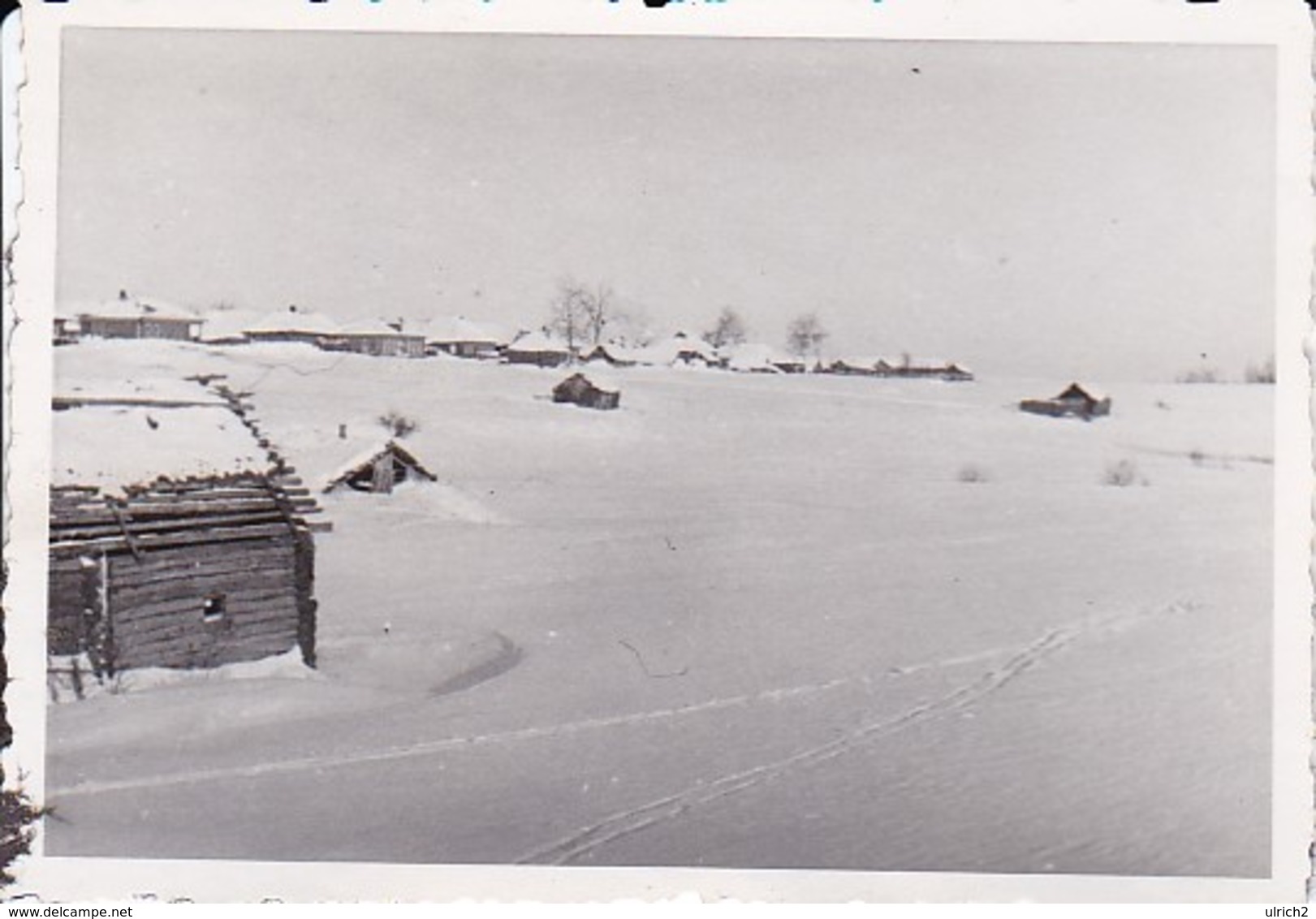Foto Holzhäuser Im Schnee - Winter Russland - Ca. 1940 - 8*5,5cm (34457) - Orte