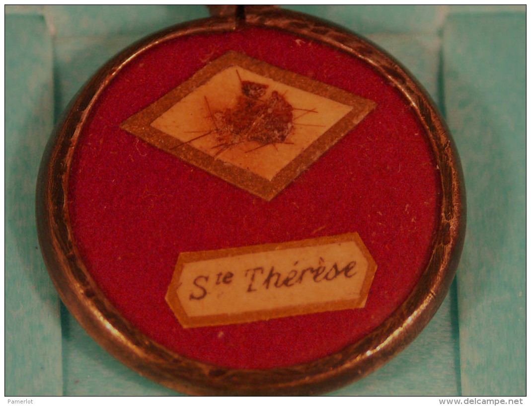 Reliquaire Pendentif - Ste Thérèse De L`Enfant Jésus, Spécial, Reliquia Relic - Religion & Esotérisme