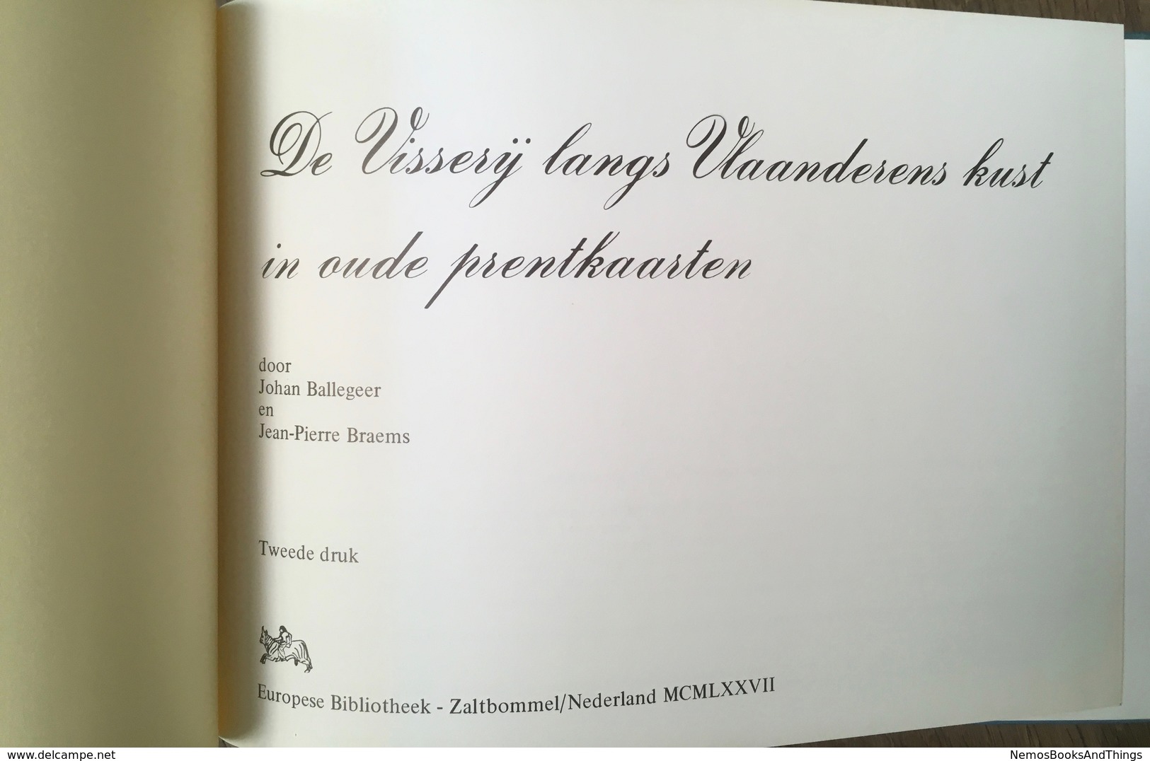 De Visserij langs Vlaanderens kust in oude prentkaarten - 1977 - Visvangst