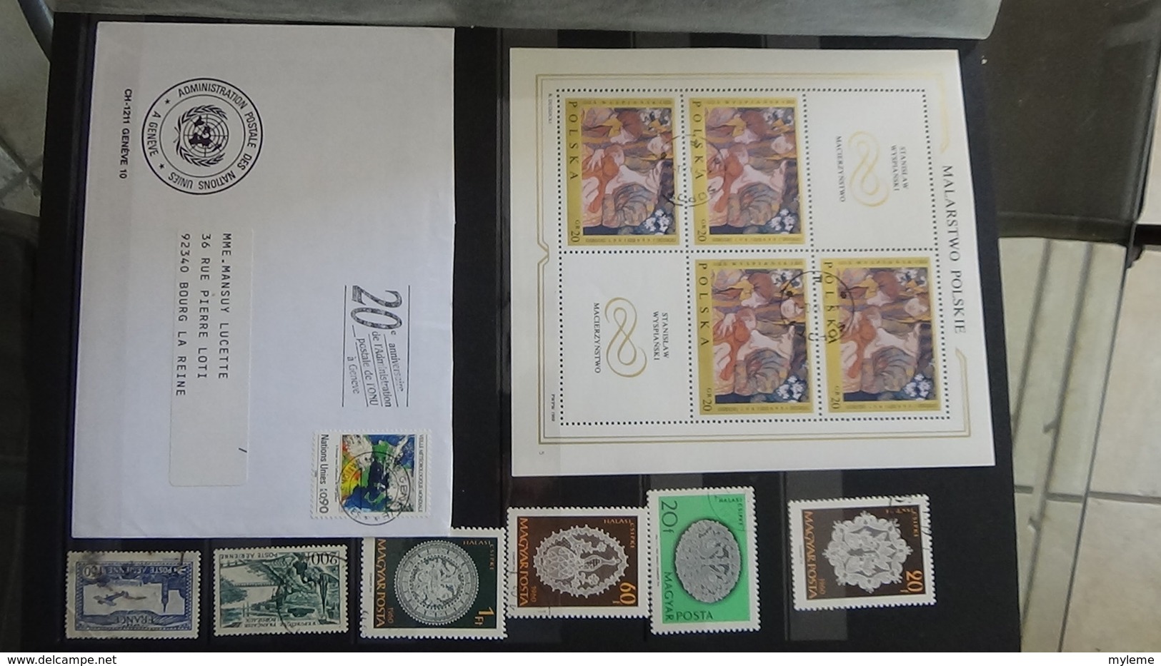 Collection de timbres oblitérés du monde dont bonnes valeurs de France. Port offert à partir de 50 euros d'achat.