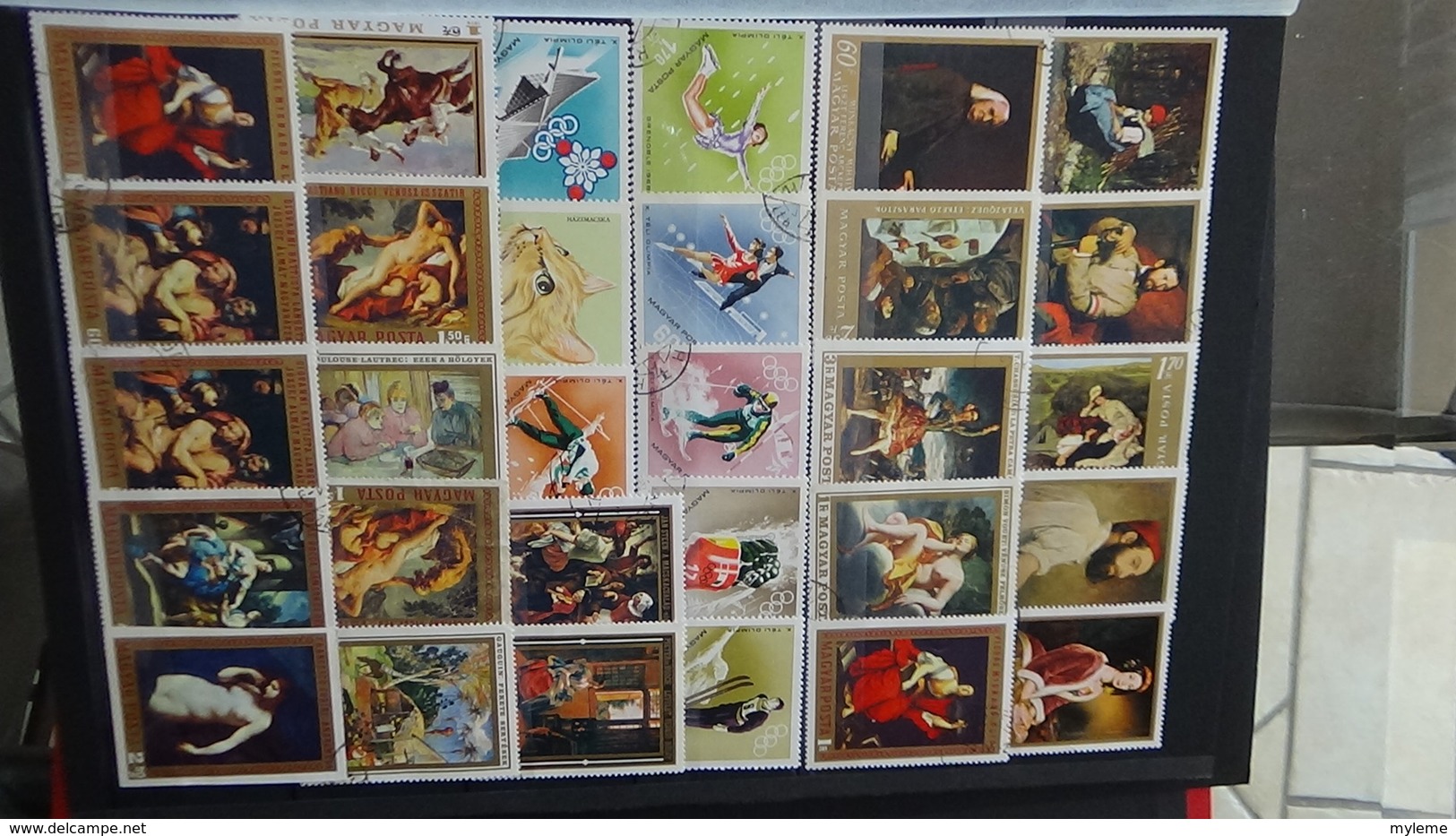 Collection de timbres oblitérés du monde dont bonnes valeurs de France. Port offert à partir de 50 euros d'achat.