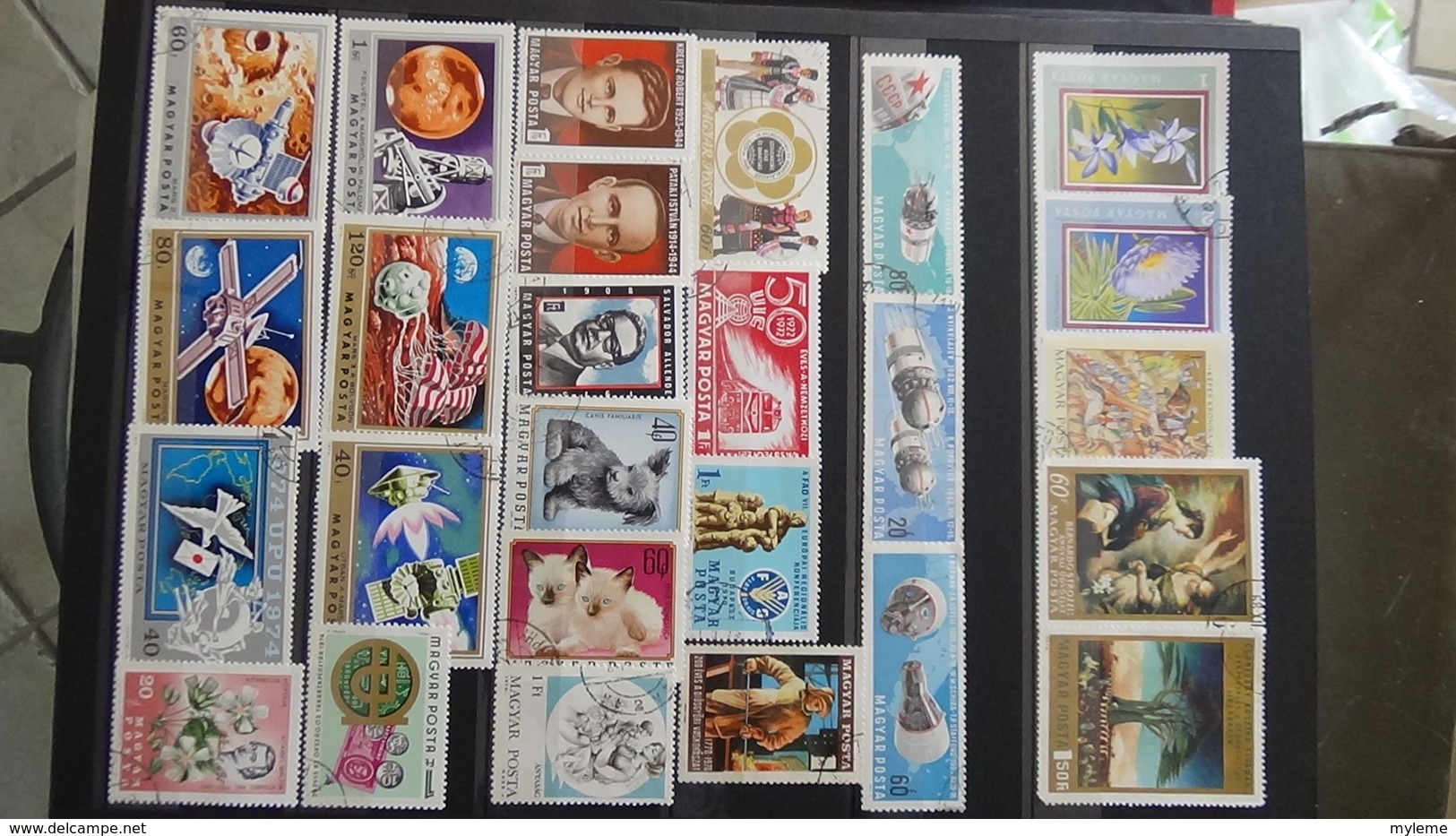 Collection de timbres oblitérés du monde dont bonnes valeurs de France. Port offert à partir de 50 euros d'achat.