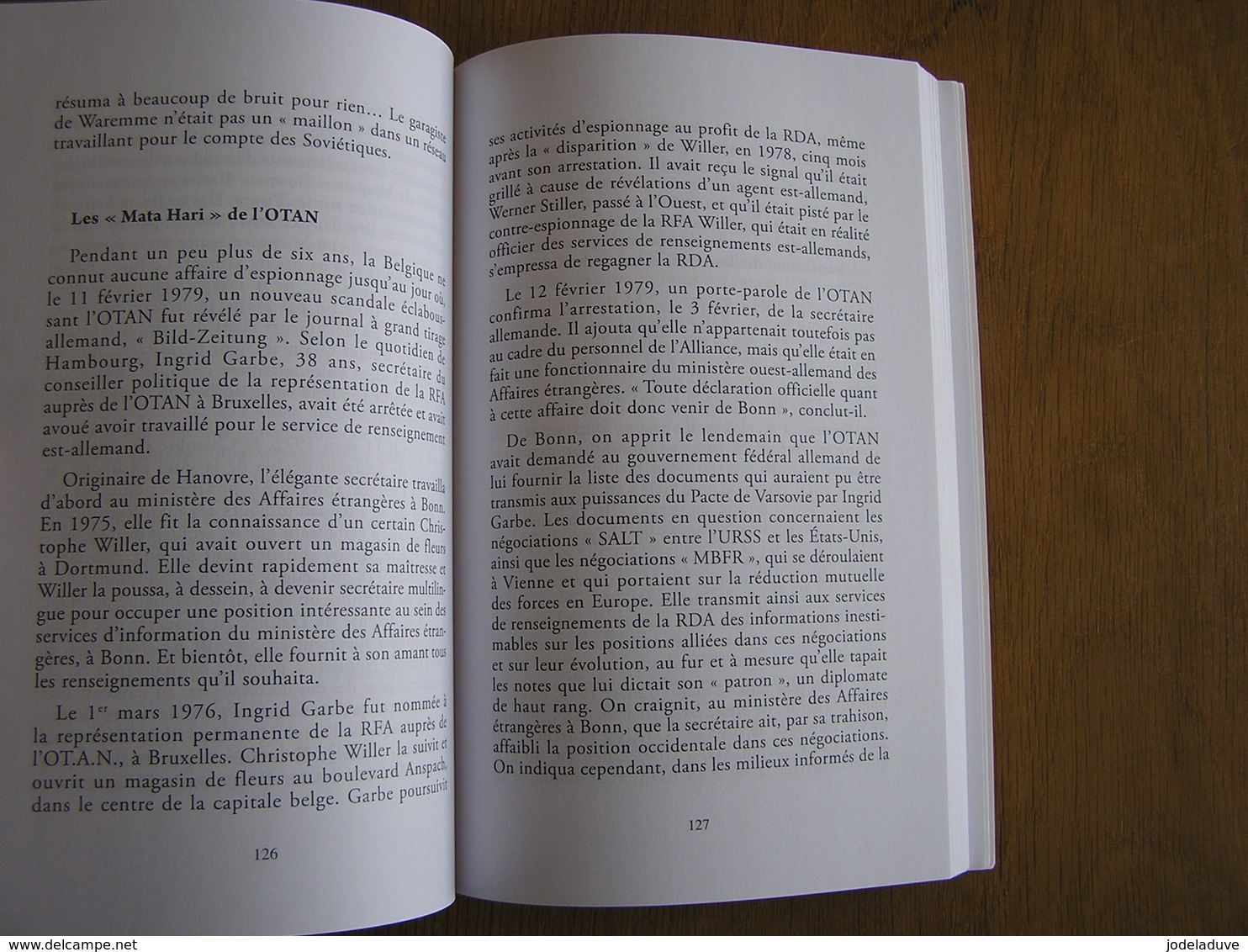 L' ESPIONNAGE EN BELGIQUE De la Guerre Froide à Aujourd' Hui Histoire Belgique Espion KGB GRU SGR SDRA OTAN Sûreté Etat