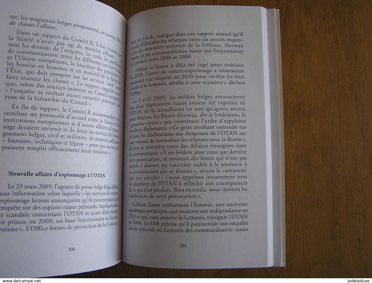 L' ESPIONNAGE EN BELGIQUE De la Guerre Froide à Aujourd' Hui Histoire Belgique Espion KGB GRU SGR SDRA OTAN Sûreté Etat