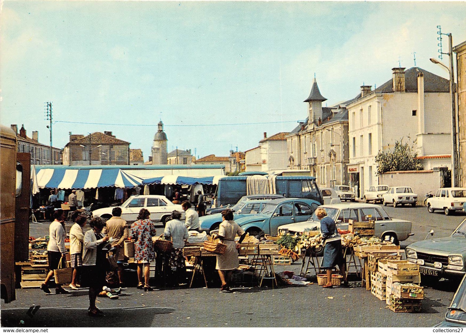 79-SAUZE-VAUSSAIS- LE MARCHE - Sauze Vaussais