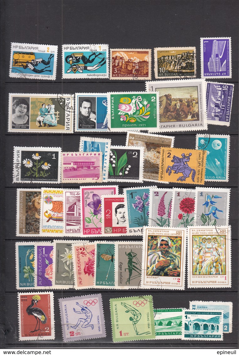 BULGARIE LOT DE 40 TIMBRES OBLITERES DIFFERENTS - Collections, Lots & Series
