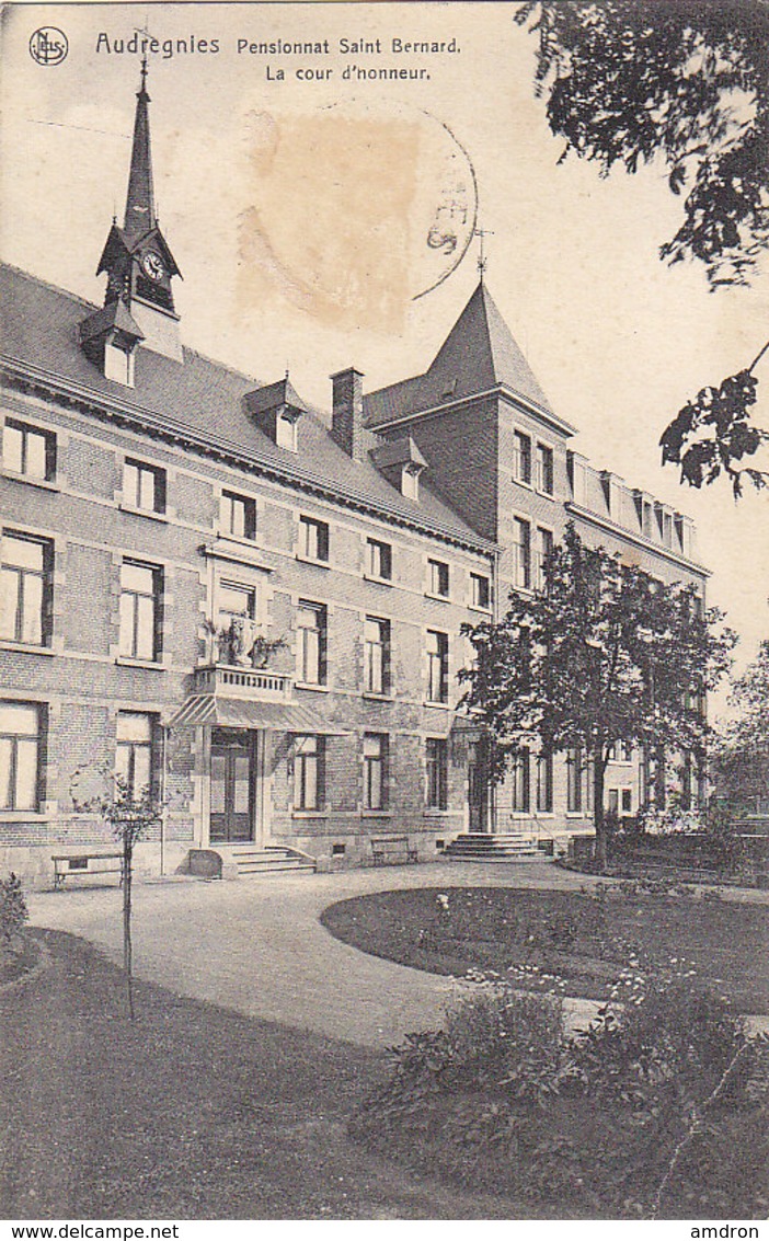 Audregnies - Pensionnat St Bernard - La Cour D'honneur - Quiévrain